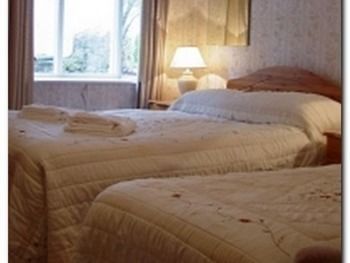 Frognel Hall Hotel 2*