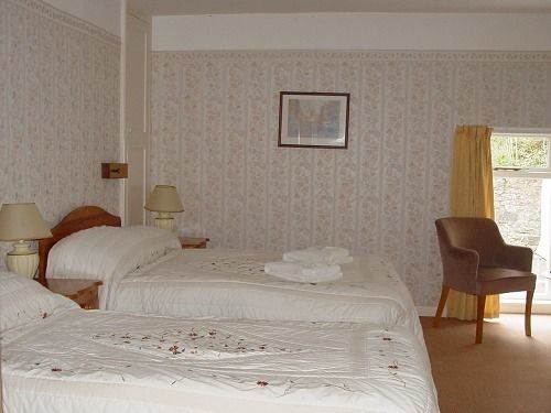 Frognel Hall 2* Torquay